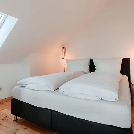 Deluxesuite Morgentau Nyaraló